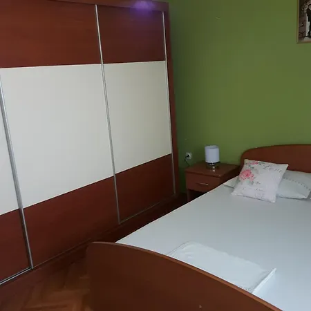 Apartman By The Sea Trpanj, Peljesac - 14309 *